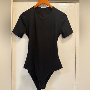 Reformation Black Ribbed Knit Short sleeve Bodysuit Size Large